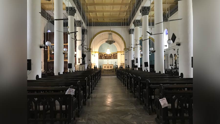 A look inside St. John’s Church with Zoffany’s painting on the left