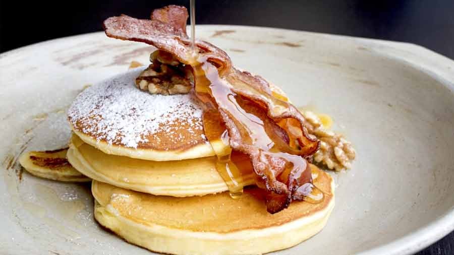 Bacon + Honey + Pancakes = Foodgasm!