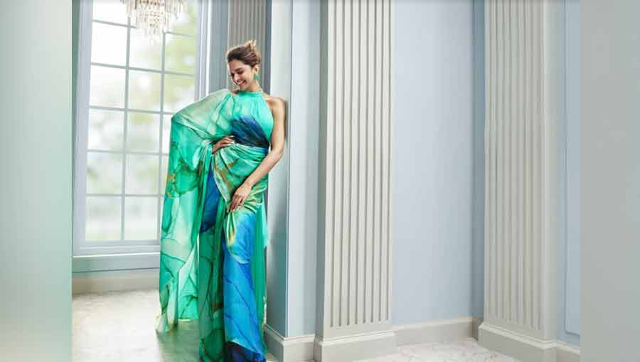 Deepika Padukone Designer Digital Print Stone Work Party Wear Saree (Multi  Colour)