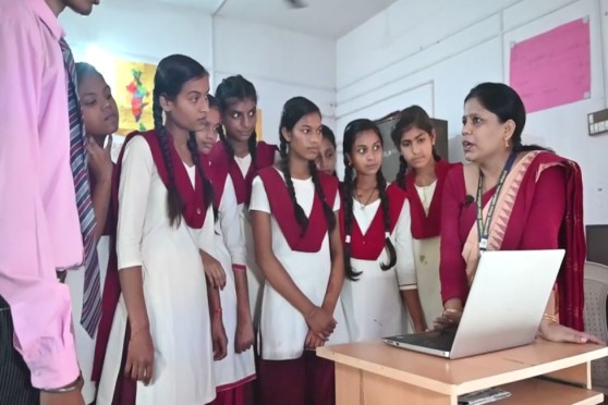 Nirupama Kumari teaches at Ram Rudra Plus Two High School in Bokaro.