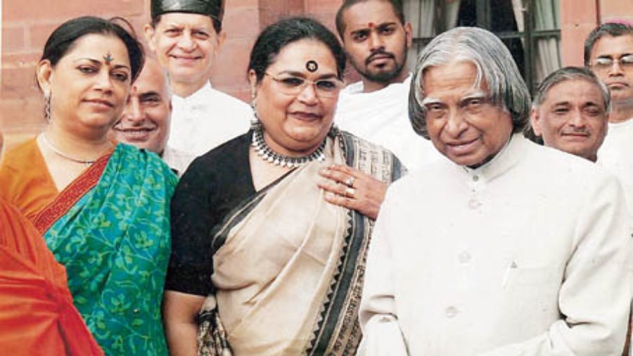 Usha Uthup with A.P.J Abdul Kalam
