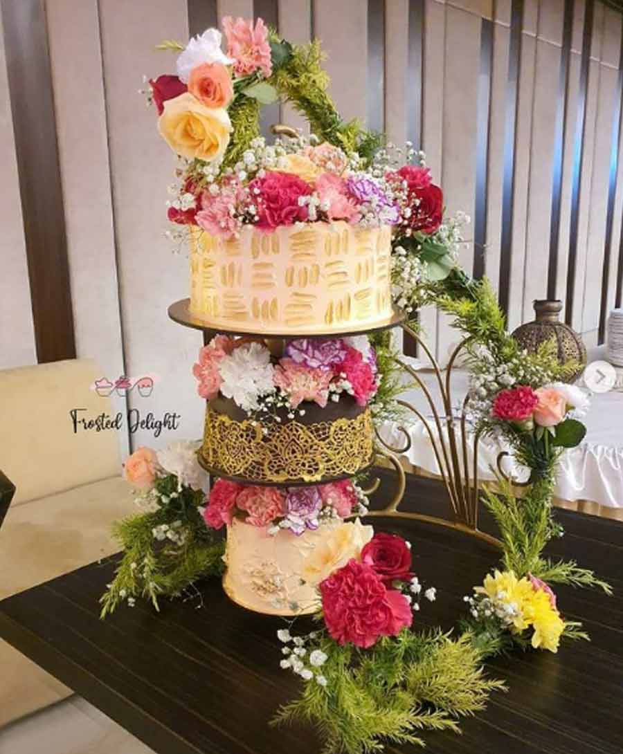 Frosted Delight: If you think a theme is impossible to depict on a cake, Khyati Jhajharia is here to prove you wrong. Be it a calendar cake, a law-and-order cake or a Friends-themed number, the baker can design any theme on a sponge. The Salt Lake-based kitchen is also known for handmade fondants, buttercream and ganache cakes