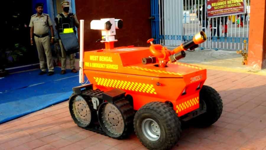 The robots have become trusted helpers to the city’s firefighters 
