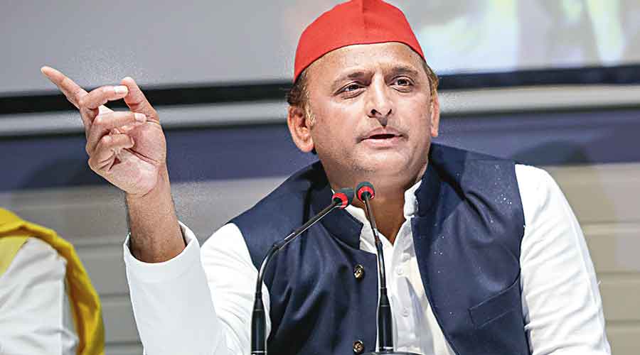 Akhilesh Yadav again furious over Asad Ahmed’s encounter, made a serious allegation by mentioning the election