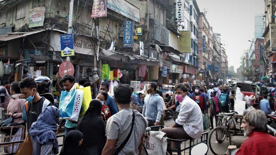 The market district of Burrazbar is among the noisiest and most congested areas of central Kolkata
