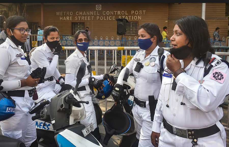 GUARDIAN ANGELS: The Winners, an all-women patrolling team of the Kolkata police, on the International Women’s Day at the Metro channel on Tuesday, March 8
