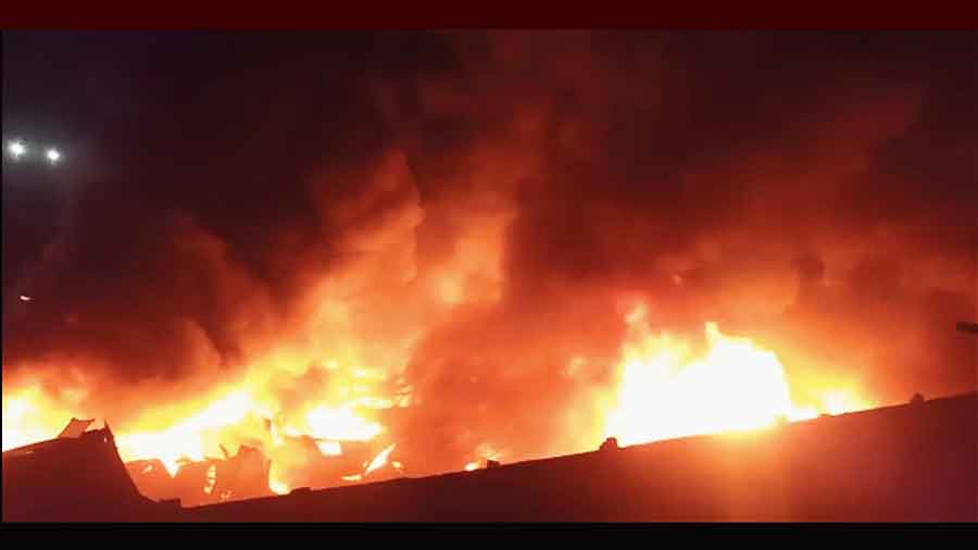 The tannery engulfed in flames on Saturday evening