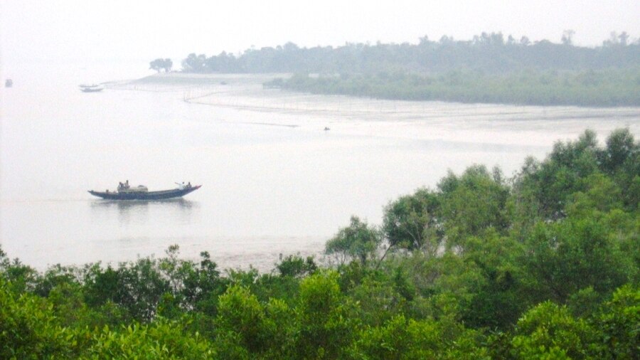 With mangrove forests and riverside stays, Kaikhali is an ideal nature-lovers’ getaway, just over three hours from Kolkata 