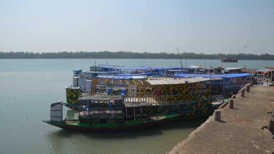 A popular activity for visitors to Kaikhali is taking a ferry ride on the Matla river to Jharkhali and beyond  