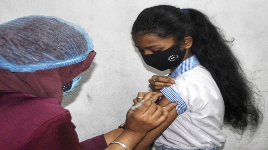 A student gets vaccinated at Sakhawat Memorial Govt Girls’ School on January 3, when the drive started for 15 to 17-year-olds.