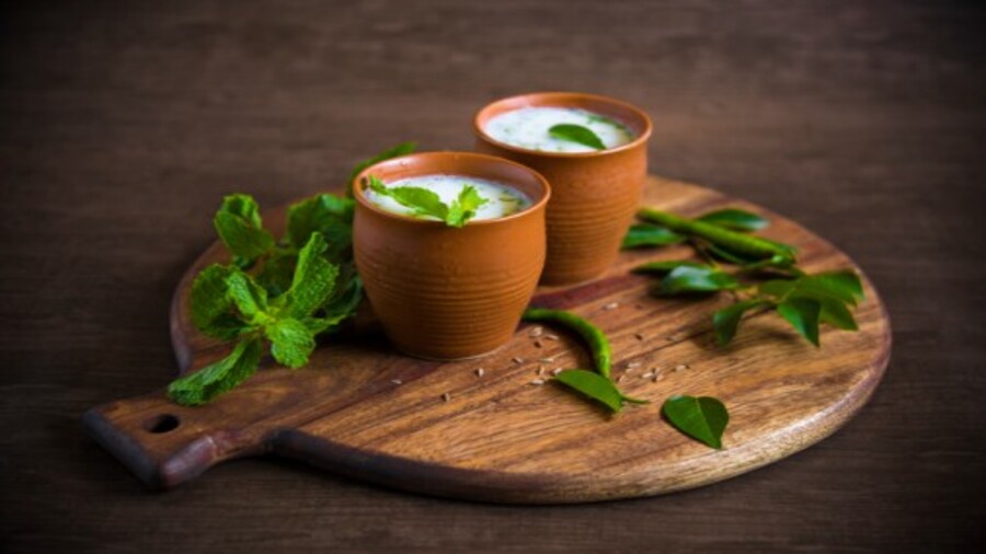 Ghol: The go-to after-school drink for many, ghol is the Bengali equivalent of lassi. Whether you like the frothy mixer-grinder version or prefer the hand-beaten one, ghol is quite easy to make. The base has curd (hung, if you like), along with rock salt and sugar. You can go for flavour infusions like lemon or mango, and try green chilli seeds, mint, crushed ice, curd, lemon zest for seasoning.