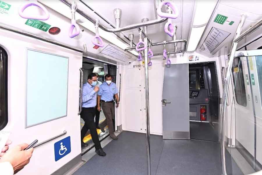 The inspection also involved a Metro ride from Sealdah to Sector V