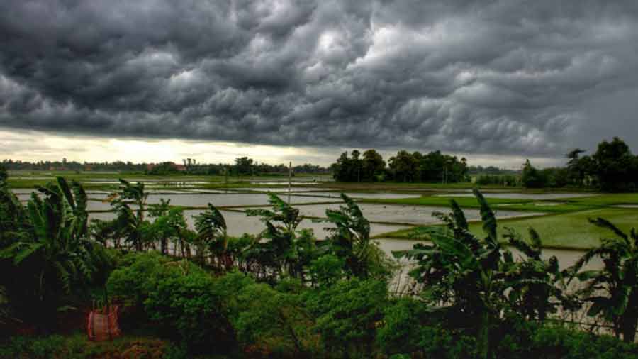 Monsoon and winter are the most popular seasons to visit Singi  