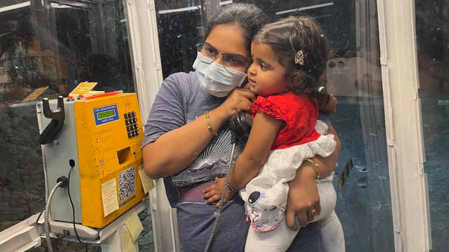 A mother and daughter ‘make a call’ 