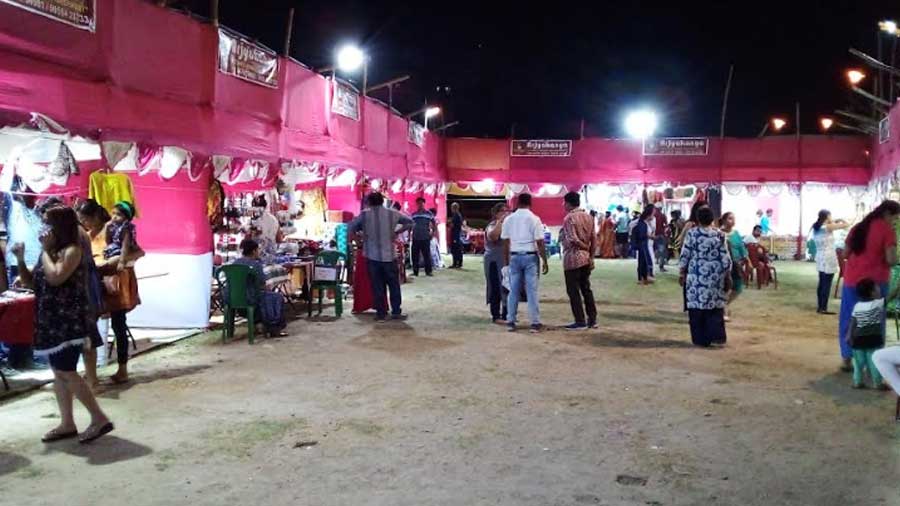A glimpse of the crowd at the Aryakanya Fair 