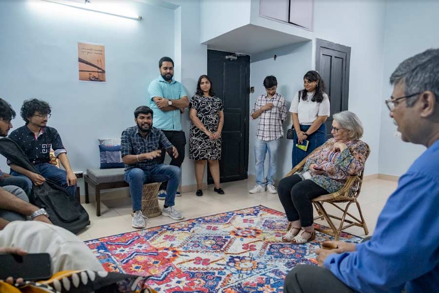 The storytelling room adjoining the dance studio had a cluster of the poets and writers from Chaitown who read out their pieces and performed poems for the guests. Apart from hosting regular writer’s group meetings, the venue will also have ‘Storybird’ – hour-long story-reading sessions for kids