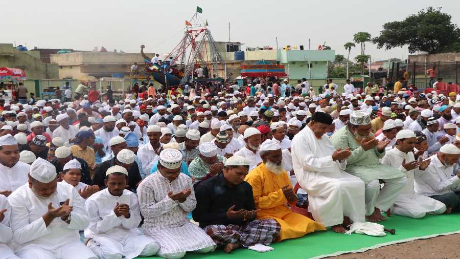 Eid Mubarak - Eid celebrated with fervour in Dhanbad - Telegraph India