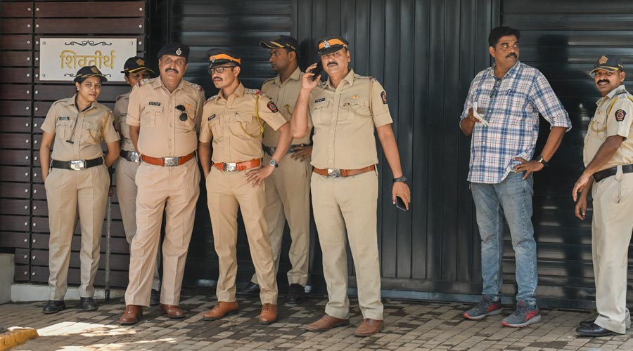 Police stand guard outside Maharashtra Navnirman Sena (MNS) President Raj Thackerays residence, in Mumbai on Wednesday.