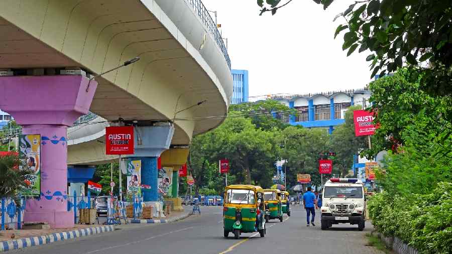 civic issues  Park your car on Kolkata streets and pay digitally -  Telegraph India