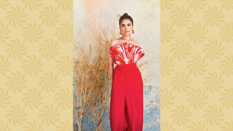 One of our favourite looks from the collection, this jumpsuit has a feel of freshness to it. Neha says this can take you from day to night.