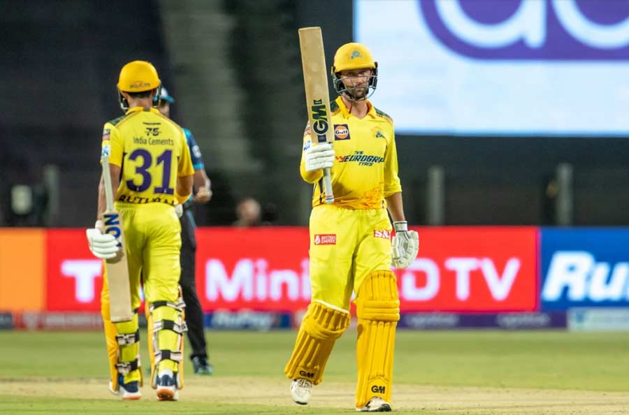 Devon Conway (CSK): While Gaikwad was going all guns blazing at one end, Conway was more than keeping up with his opening partner at the other. Justifying CSK’s bid for him at the auction, the Kiwi southpaw showed flashes of his coach Stephen Fleming in how he engineered his innings of 85 not out on Sunday. Choosing his shots more wisely than he had earlier in the tournament, Conway made full use of the extra pace in the SRH bowling to time his way to eight fours and four sixes