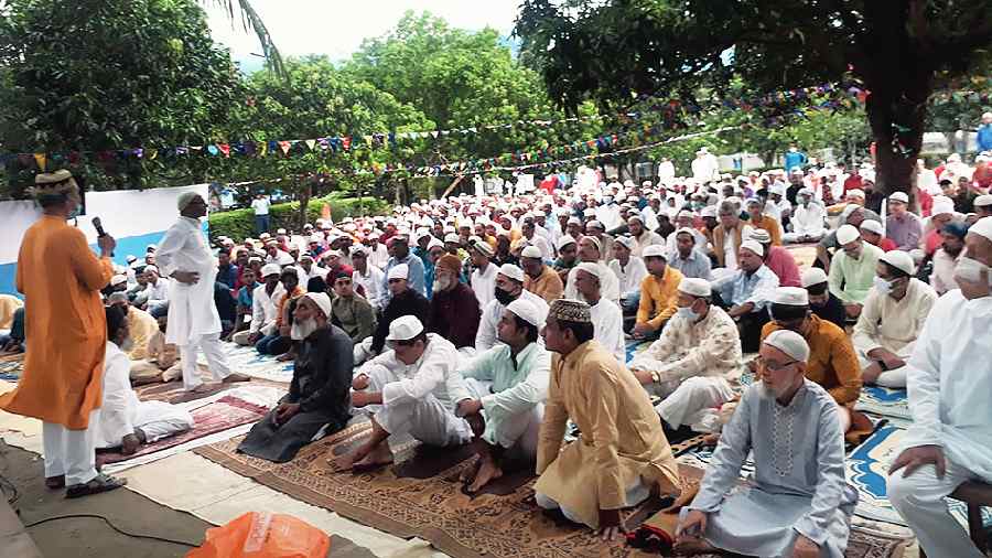 Id prayers being offered at Nazrul Park before the rain started on Tuesday morning