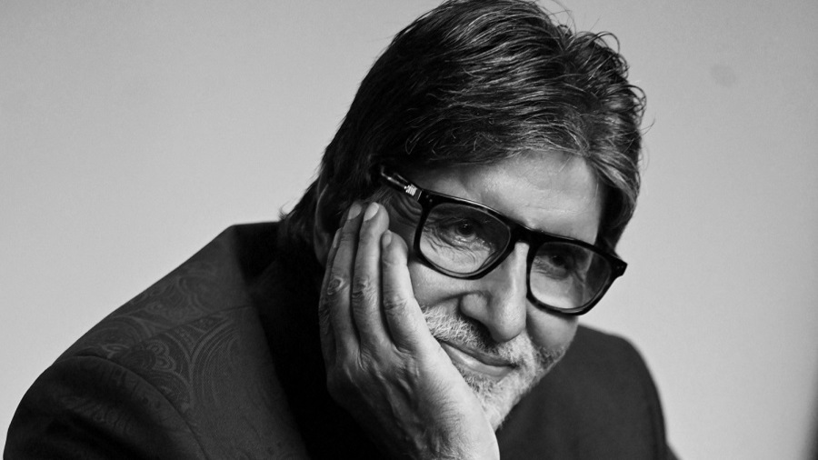 Amitabh Bachchan’s persona helped alleviate his aura, says Sanyal
