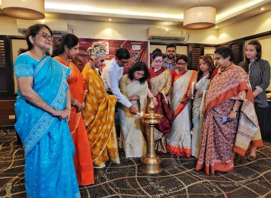 Eminent personalities at an award ceremony in the city on Friday. Sreetamaa Samman was conceived by Kobitay Kathalap, a cultural organisation, to recognise successful working mothers. The award ceremony was followed by a panel discussion on “Motherhood was never a cakewalk”
