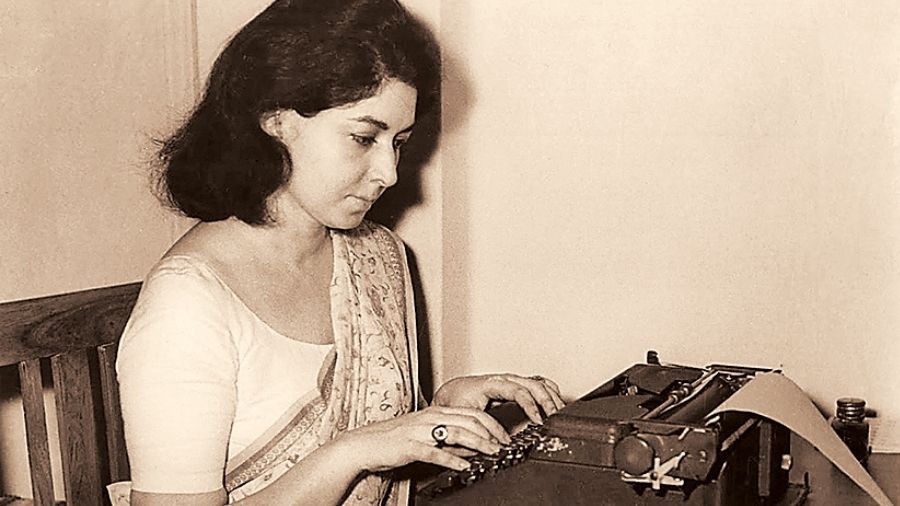 Apart from her novels, Nayantara Sahgal has written some important works of non-fiction. 