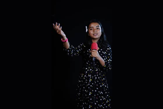 Shraddha dreams of participating in a musical reality show.