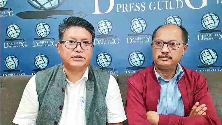 Swaraj Thapa (left) and Raju Pradhan, hill leaders who quit the BJP, at the Darjeeling Press Guild on Sunday.