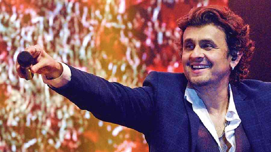 Live music Sonu Nigam Live in Concert, with The Telegraph, mesmerised