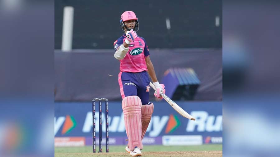 Yashasvi Jaiswal (RR): Chasing at the Wankhede Stadium has been difficult this season, especially in the afternoon matches. This meant that the Rajasthan Royals (RR) had their task cut out after being set a stiff target of 190 against the Punjab Kings (PBKS) on Saturday. But not only did RR track down the runs with two balls and six wickets to spare, they did so with an effortlessness that was best captured in Jaiswal’s composed batting. With Jos Buttler starting quickly at the other end, Jaiswal took his time to get in, before unleashing his own arsenal of shots. His wonderfully crafted 68 off 41 featured nine fours and two sixes, and was both stylish and decisive enough to hand him the man of the match award