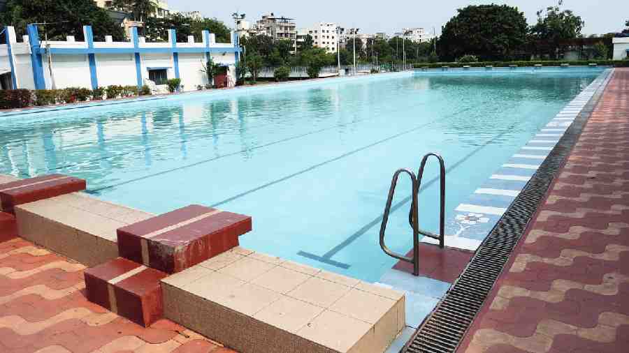 The 50m long Lake Town swimming pool. (Sudeshna Banerjee)