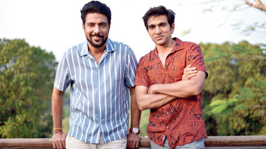 Ranveer Brar (left) with co-star Pratik Gandhi in Baai, one of the segments of Modern Love Mumbai 