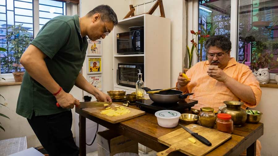 Although Amit Ghosh Dastidar (left) is the video editor for the recipe channel, the journey has also kindled in him a desire to cook. ‘I was never much of a cook before, but interest in anything is half the battle won. I’ve discovered that it’s a great stressbuster,’ says Amit
