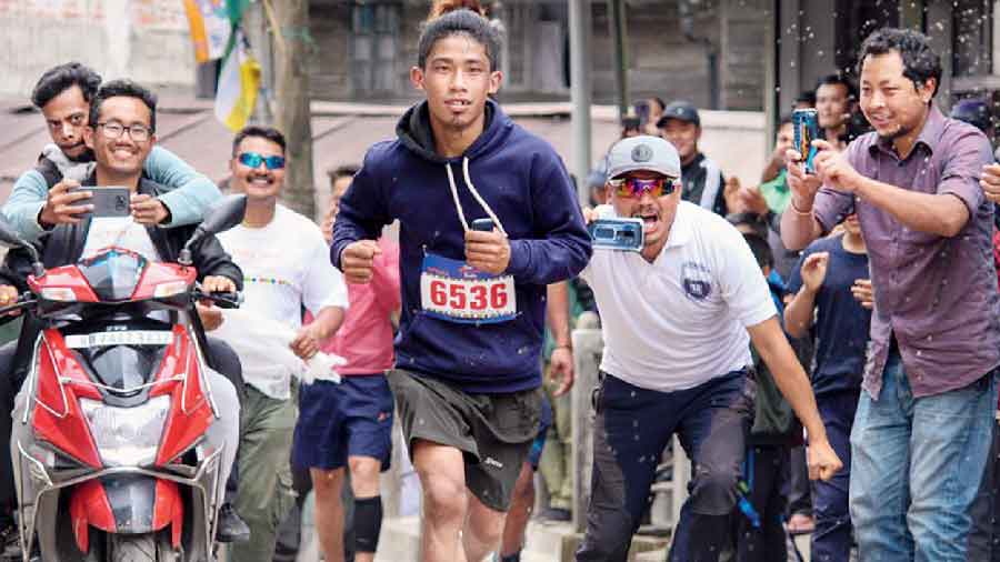 Som Bahadur Thami, who has won the 65km marathon to Sandakphu