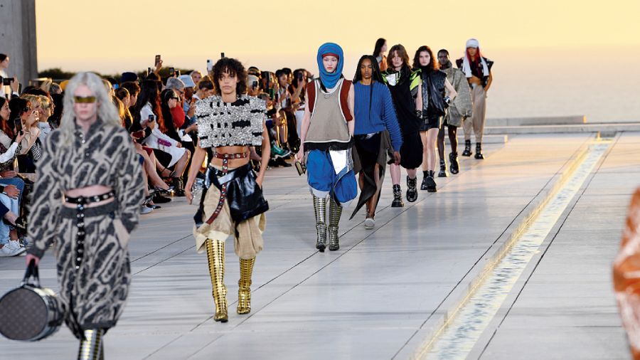 fashion show  Louis Vuitton presents an edgy, futuristic women's