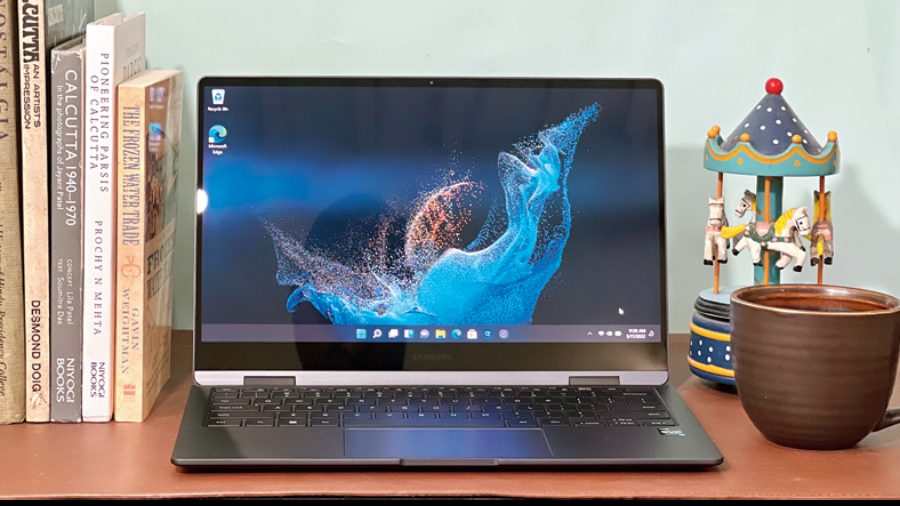 Samsung Galaxy Book2 360 works seamlessly with other products from the company. 