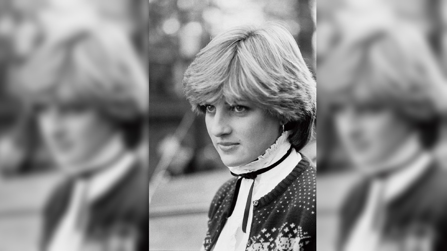 Rare Photos of Princess Diana With Long Hair