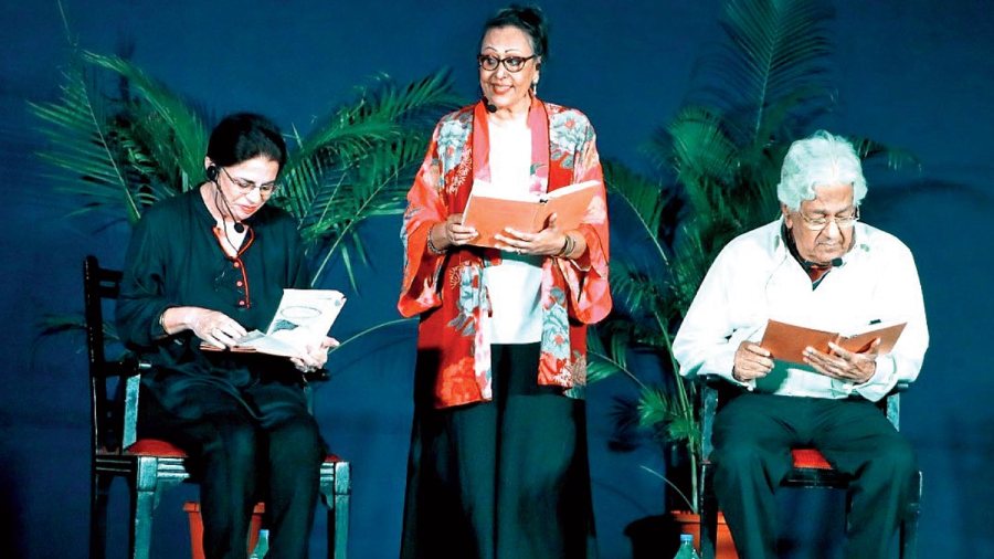 The dramatised reading of Snapshot. Punam Singh, director Rita Roy, and Shyamal Kumar Banerjee perform the wittily composed text.