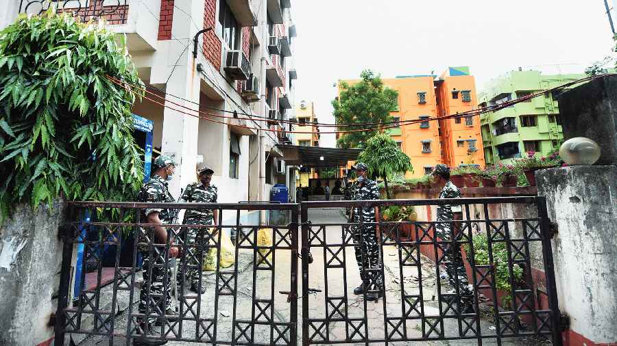 CRPF personnel guard the SSC head office in Salt Lake on Thursday. 