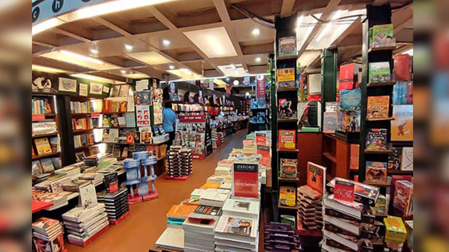 A visit to Oxford Bookstore is a must whenever Jaydeep is in Kolkata