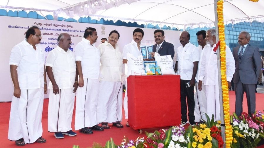 Tamil Nadu CM MK Stalin flagging off the journey