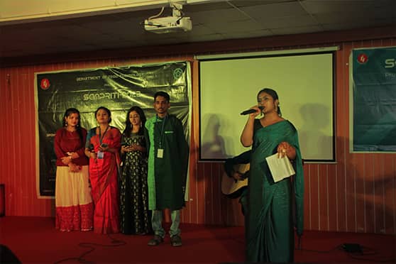 Former and current students interacted and shared anecdotes. “Meeting friends after a two-year gap was emotional. The current students did a marvellous job. With the warm welcome, the cultural performances, the food, and the overall hospitality, everything was bang on,” said Ritankar Ray from the batch of 2012. 