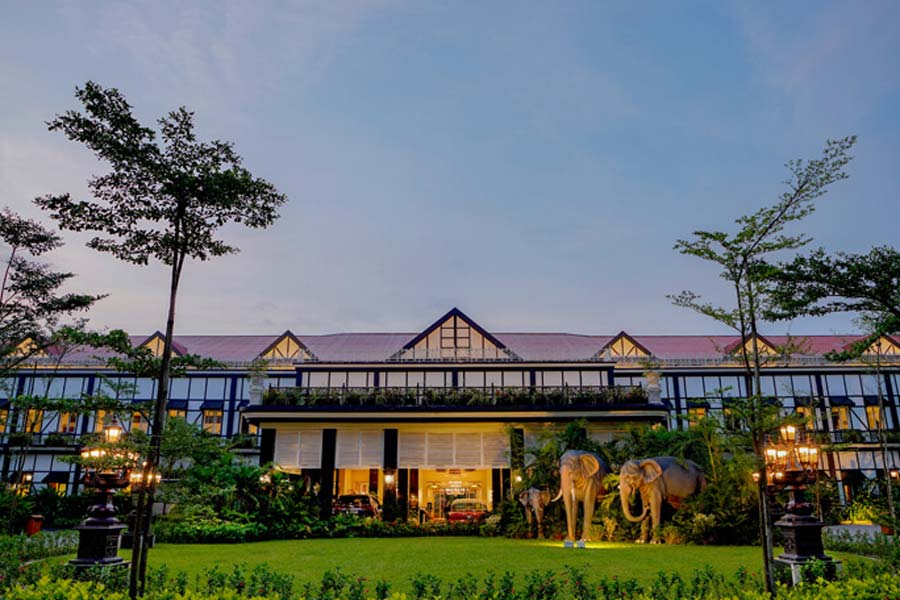 Mayfair Tea Resort, Siliguri: Nestled between Darjeeling Hills and the New Chumta Tea Estate, this Tudor-style resort is only 6km from Siliguri, and two hours from Darjeeling and Kalimpong. It has an elephant corridor, a state-of-the-art 3,250 sq-metre banqueting space, 14,000 sq metres of manicured party lawn and around 160 rooms. It is an ideal pick if you want to experience a slice of colonial history and some premium brews from across the world. Tariff: A weekend stay can cost you between Rs 28,000-35,000 (approximately)