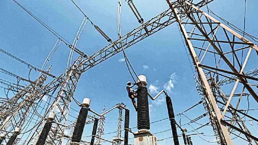 If power distribution companies defaulted, the power producers could sell 15 per cent of their output to electricity exchanges, the letter read.