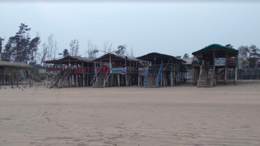 Two-tiered shacks on the beach 
