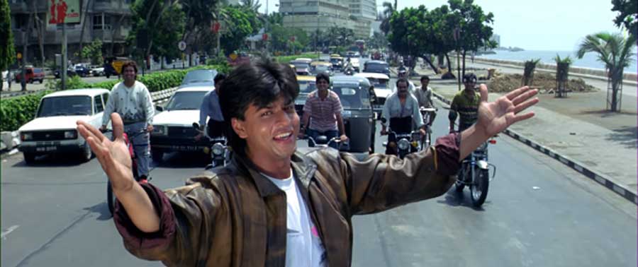 DDLJ: Did you know THIS scene was done on Shah Rukh Khan's demand? - Masala