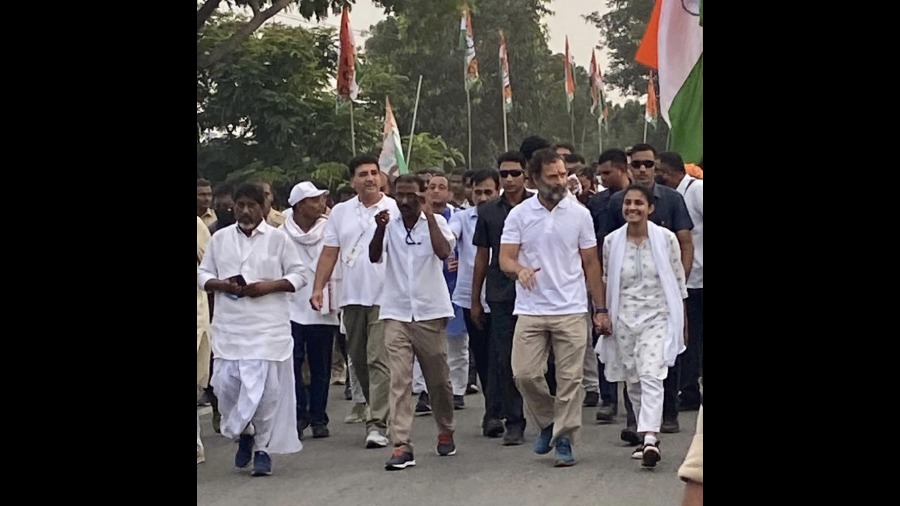 Gargi Sakpal, a Dentist, Social Activist and Maharashtra Coordinator of Jawahar Bal Manch, also lent her support to the march